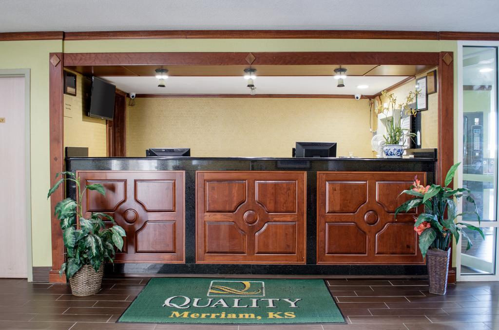 Quality Inn Merriam Kansas 외부 사진