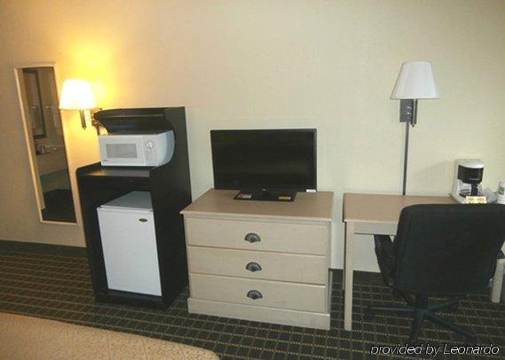 Quality Inn Merriam Kansas 외부 사진