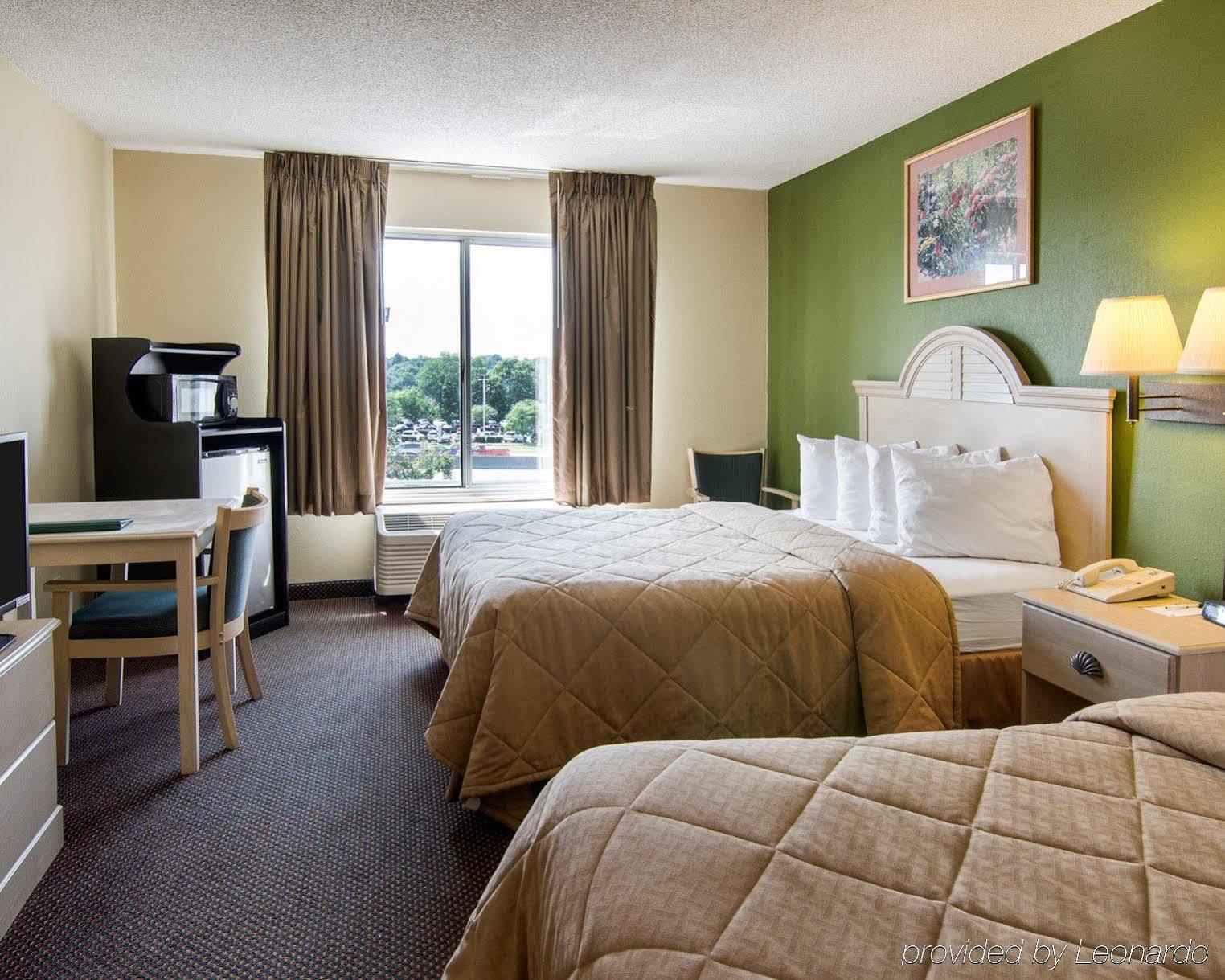 Quality Inn Merriam Kansas 외부 사진